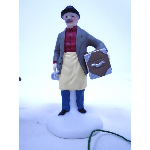 Heritage Village Collection Dept. 56 "Town Tinker" #5646-4 Set of 2 - Picture 6 of 14